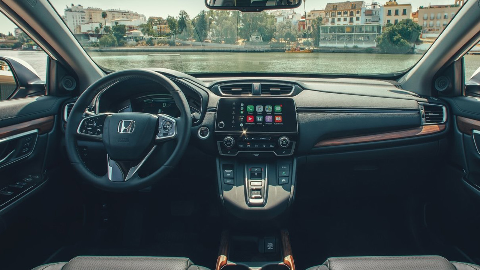 Honda CR-V interior