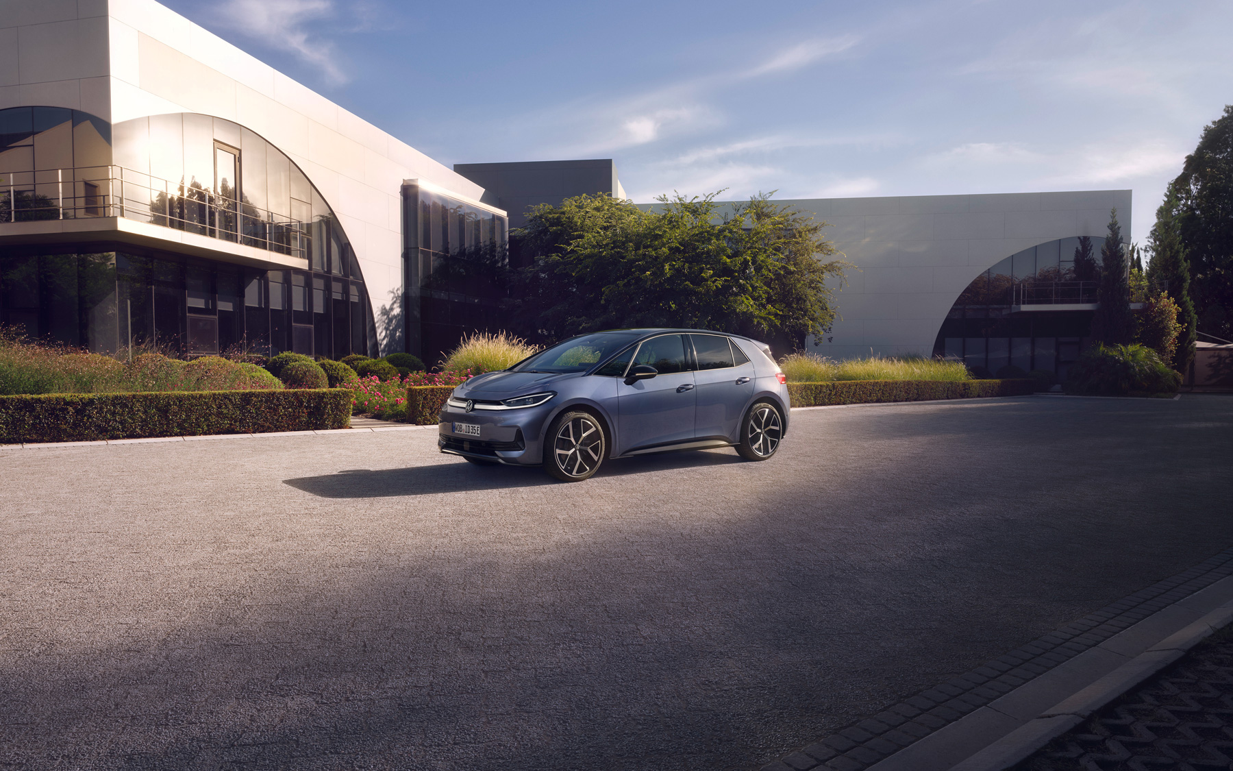 Volkswagen ID.3 foto exterior estática 3/4 azul