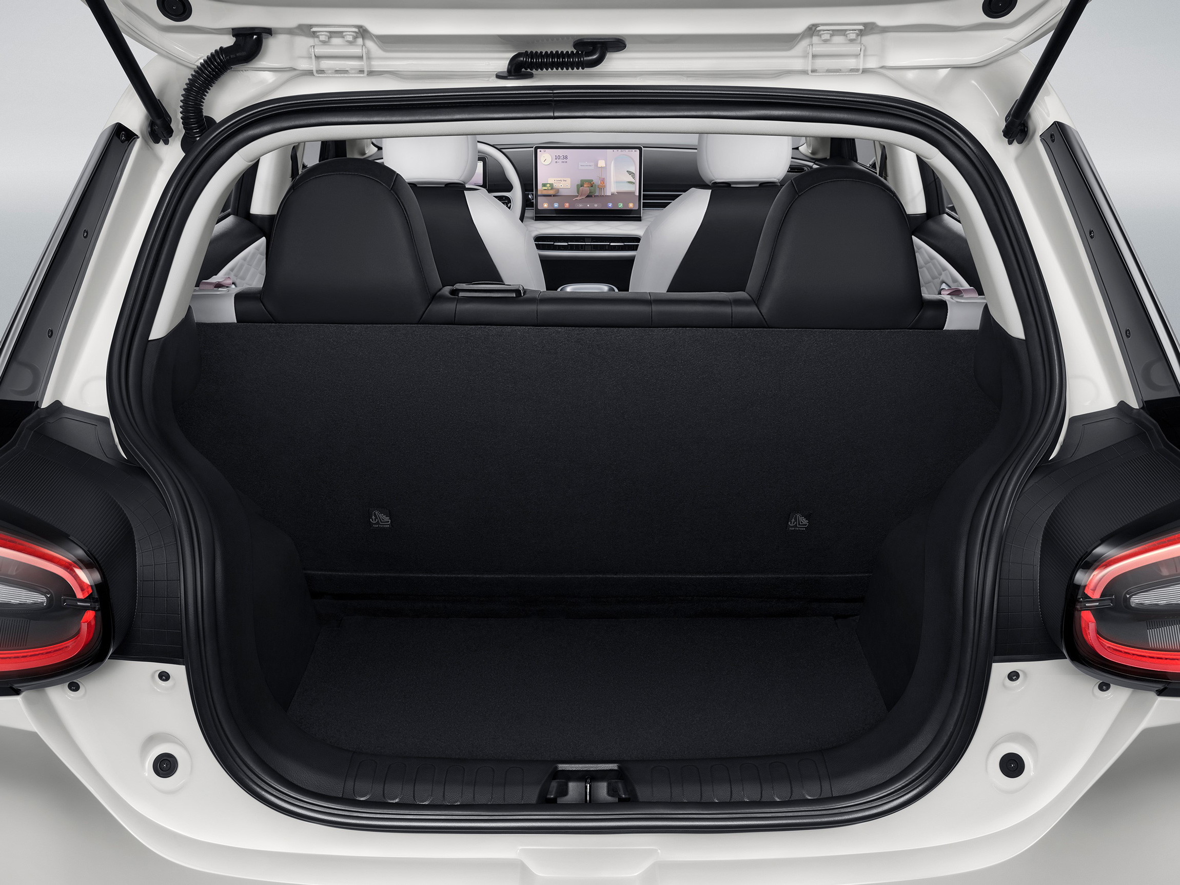 Dongfeng Box foto maletero