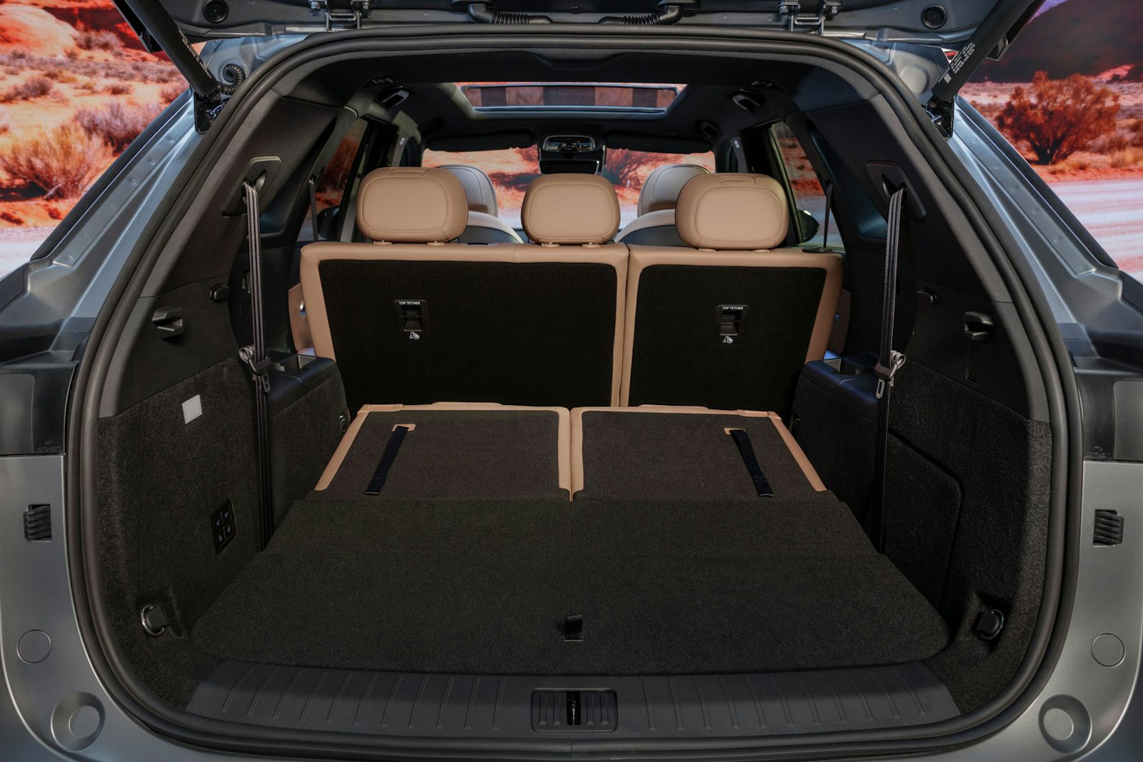 EBRO s900 foto interior maletero