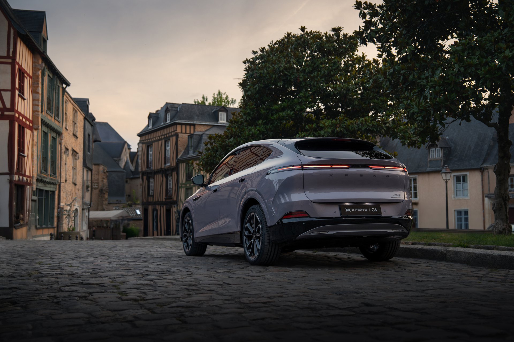 XPENG G6 foto exterior