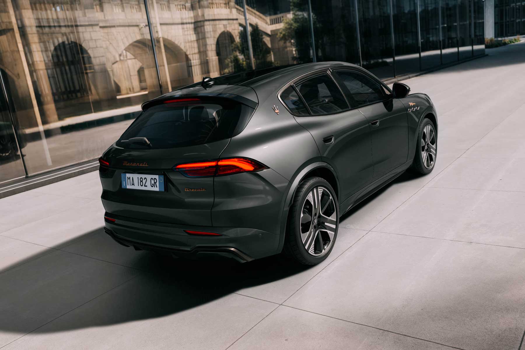 Maserati Grecale Folgore foto exterior