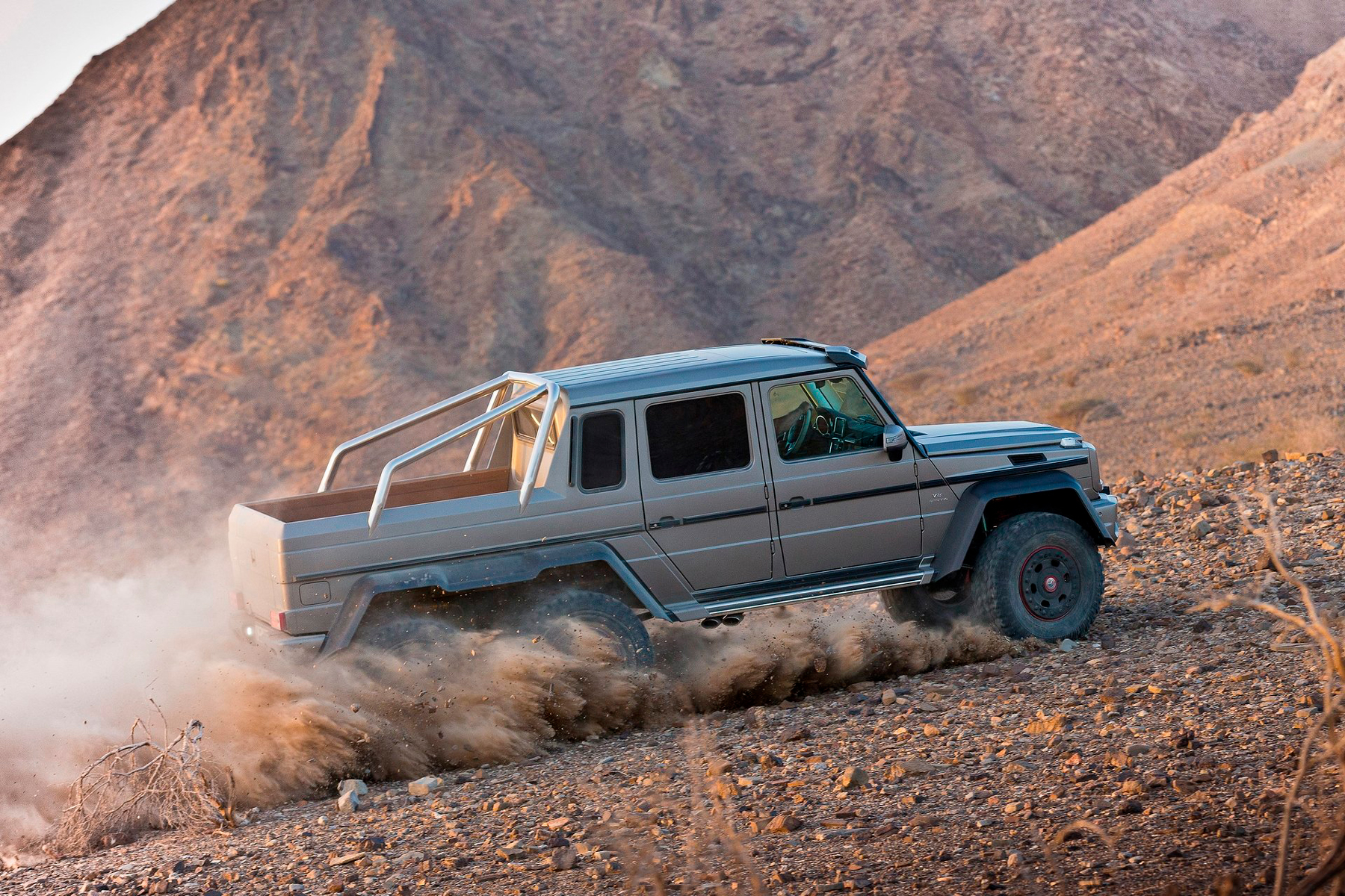 Mercedes Benz G63 6x6