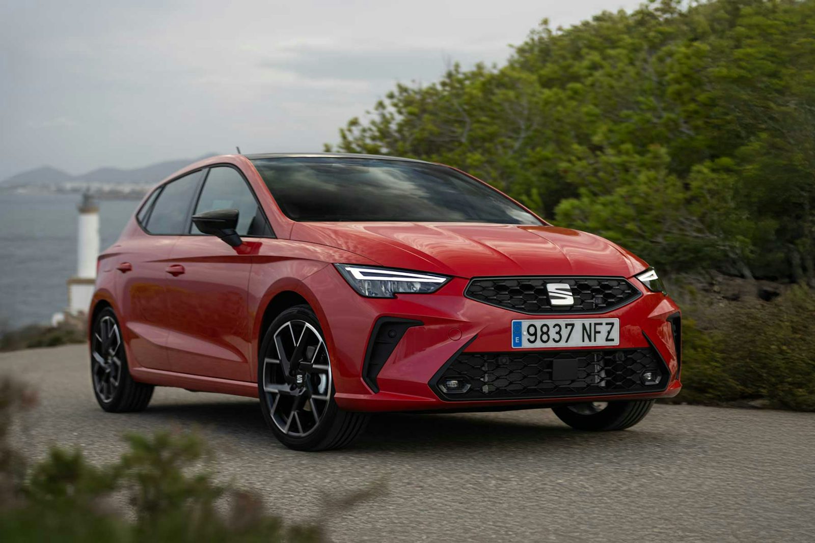 Nuevo SEAT Ibiza 2026 fotos exterior rojo