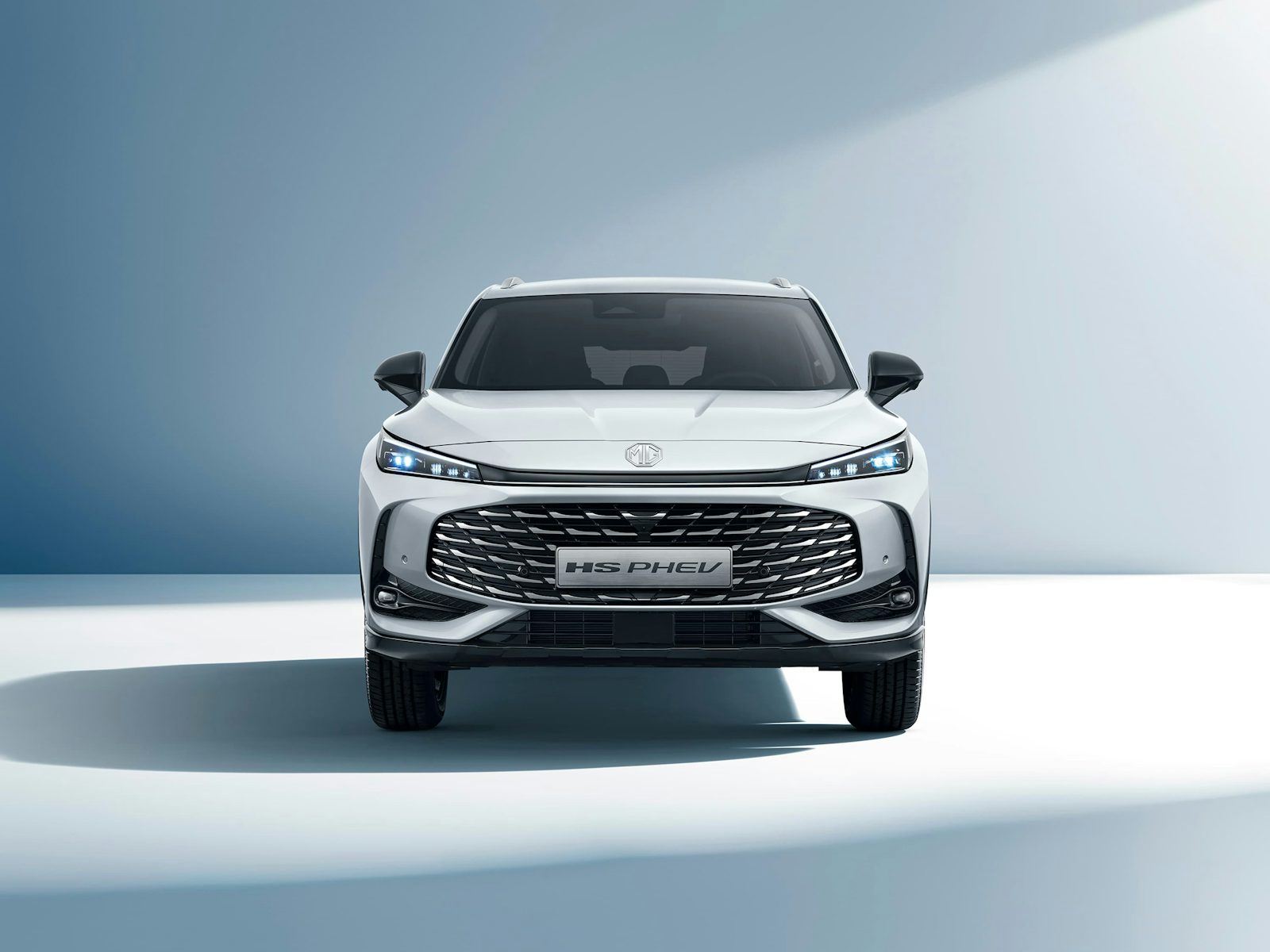 MH HS PHEV foto frontal