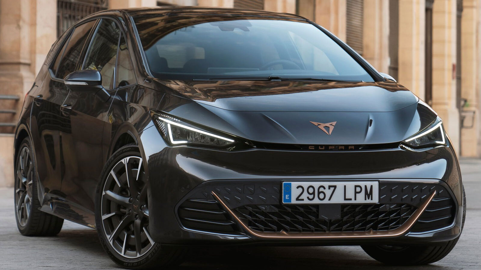 Cupra Born foto exterior