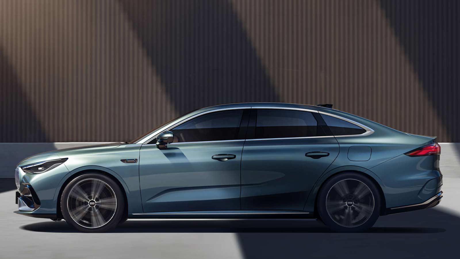 Geely Galaxy Starshine 6 circulando en carretera