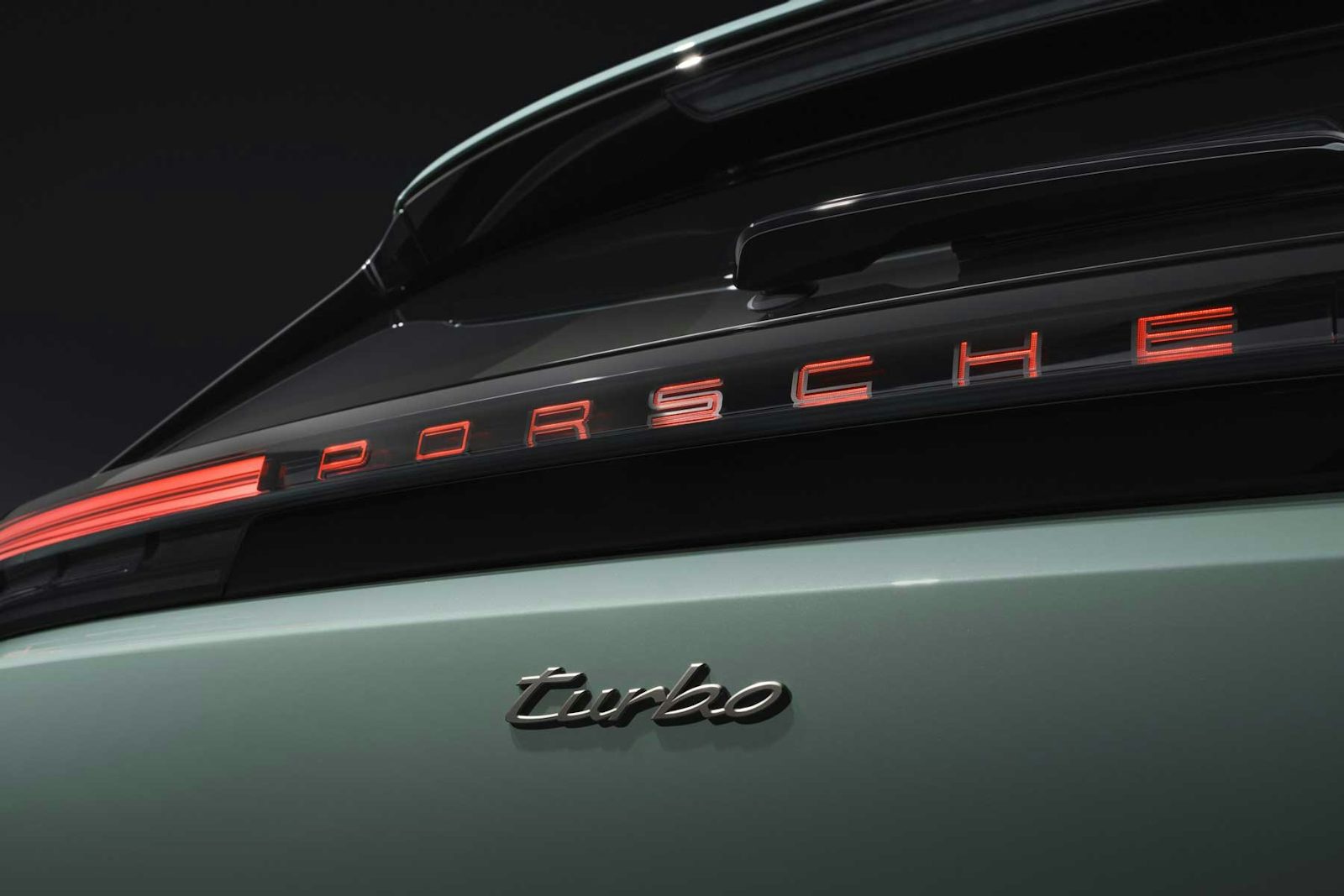 Porsche Cayenne Electric foto detalle